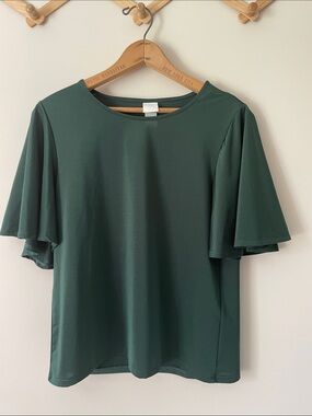 H&M Women's Dark Green Flutter Sleeve Top, silky material. Size US Small